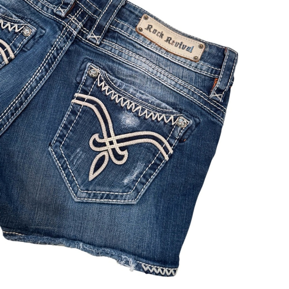 Rock Revival by Buckle Women’s Style Becky Denim Shorts Size 31 - Picture 9 of 10